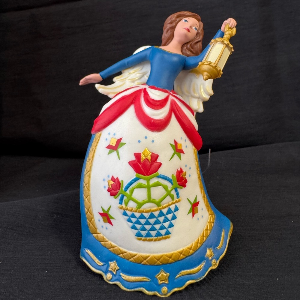 2014 Hallmark Keepsake  Angel Ornament America